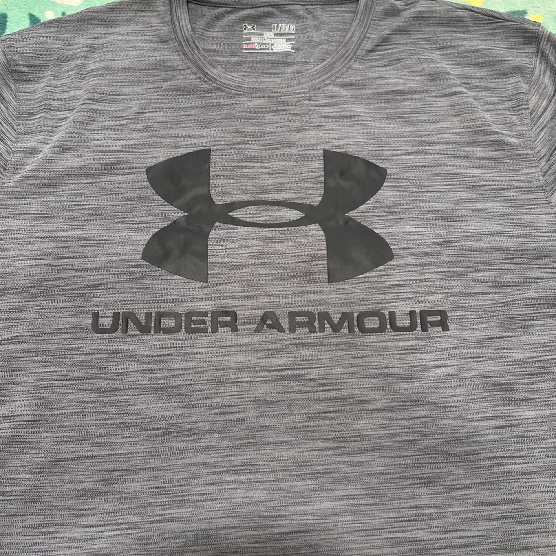 XL Under Armor T Shirt