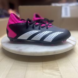 Adidas Predator Accuracy 3 Soccer Cleats