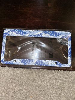 2 License Plate Frames 