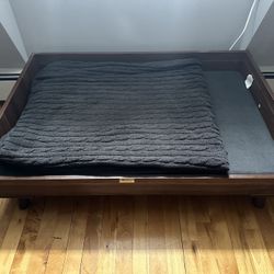 Pawhut elevated dog bed