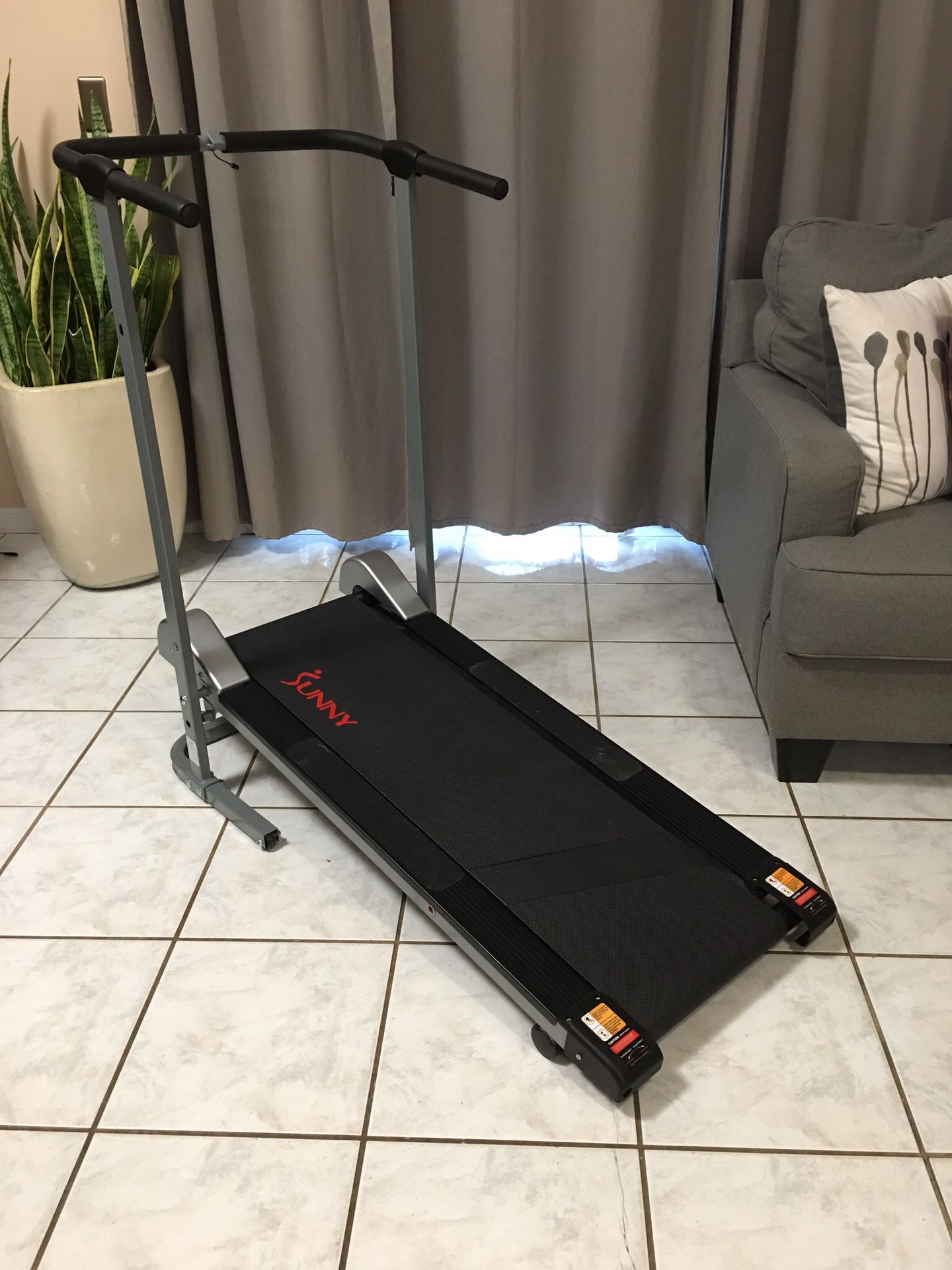 Foldable Manual treadmill