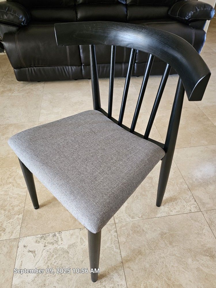 Dining Table Chairs (8)