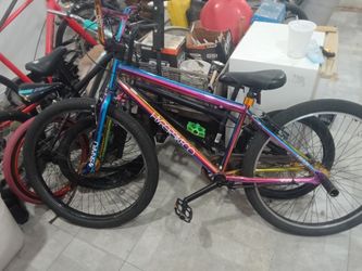 HYPER BIKE CO