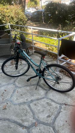 Huffy Mountain Bike 28 inch + Bike Lock