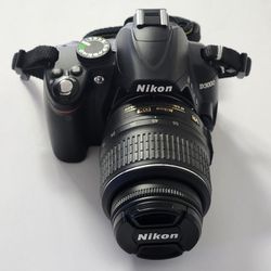 Nikon Digital Camera D3000 