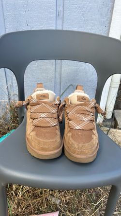 Chestnut uggs