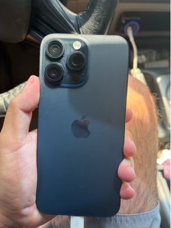 iPhone 15 pro max 256 gb ATT