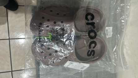 Crocs size 11'