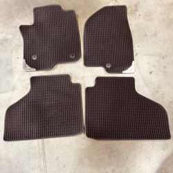 GMC Yukon Carpet Floor Mats , New