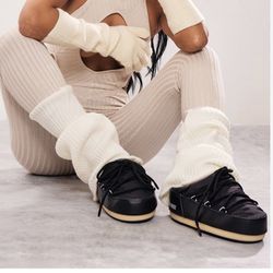 MOON BOOTS Full Moon Mule NWT