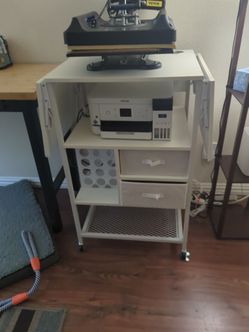 Rolling craft cart
