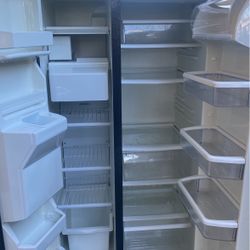 REFRIGERADOR, DOBLE DOOR , WATER CONNECTOR 