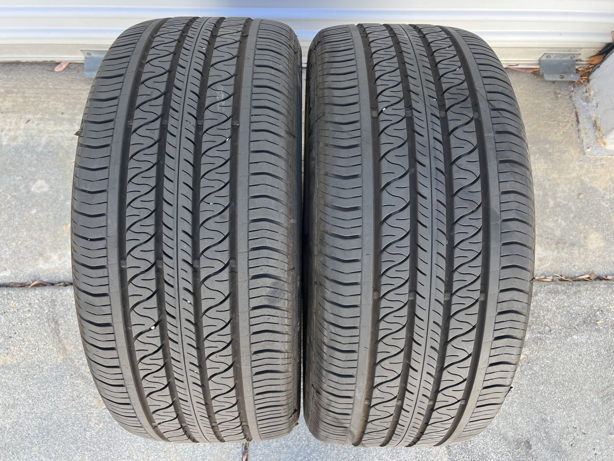 2 Continental Tires 255/45/19