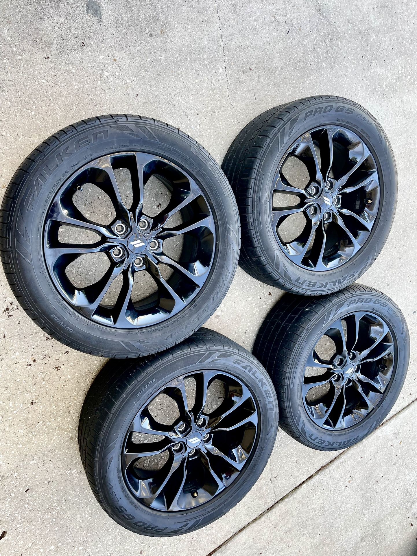 Durango Rims for Sale in Land O' Lakes, FL - OfferUp