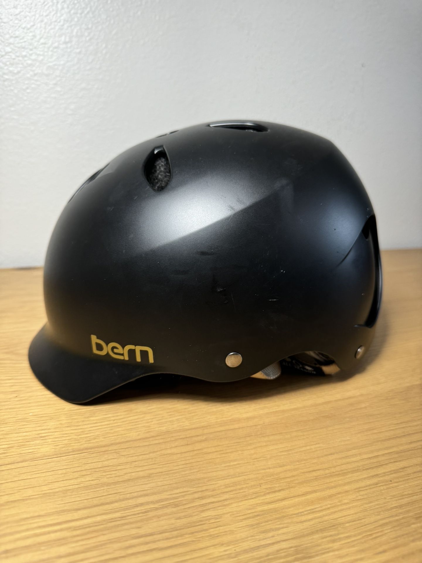 Bern Lenox Helmet Sink Fit Size XS-S
