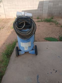 Air compressor
