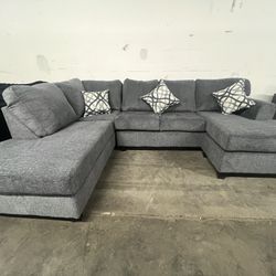 Gray Sectional Couch FREE DELIVERY 