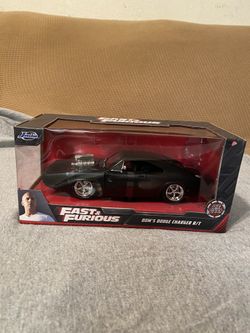 Dom’s Dodge Charger R/T Fats And Furious Escala 1/24 Toys Cars Jada