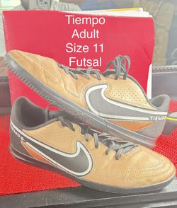 Futsal Soccer Shoes