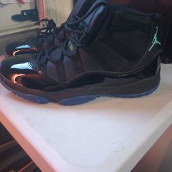 Jordans Black Size 10