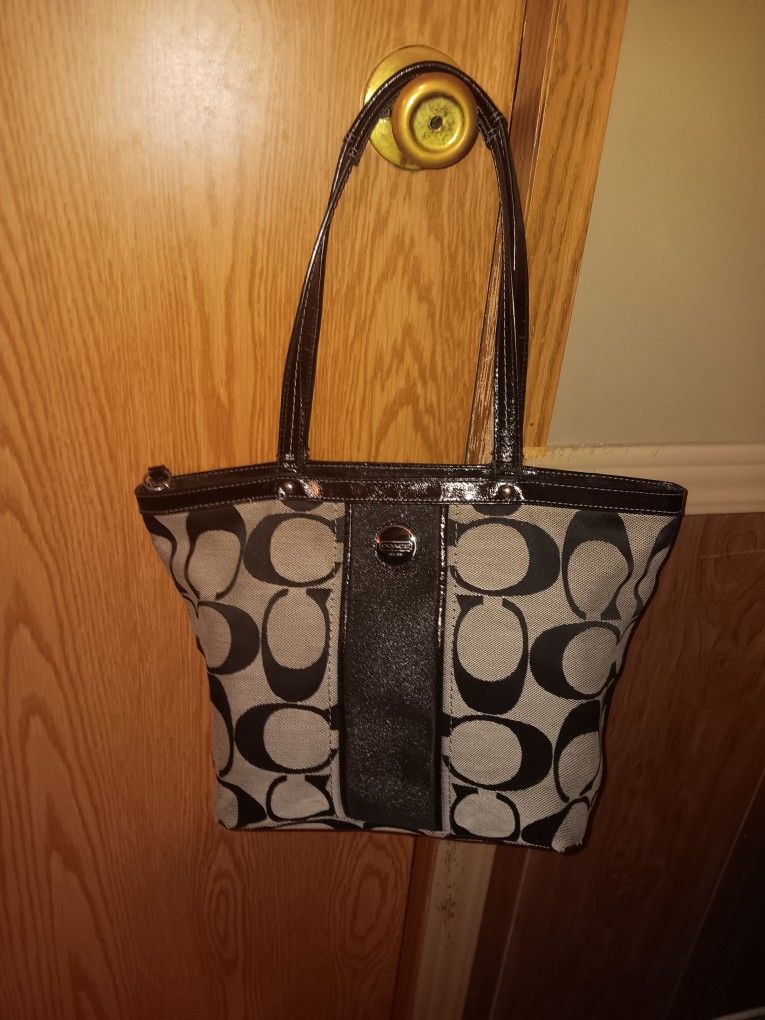 Coach Signature C Striped Shoulder Bag