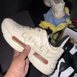 Gucci “rhyton”