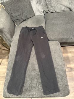 Black Nike small men sweatpants