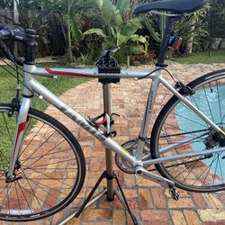Road Bike Jamis Ventura size  51