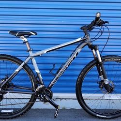Trek Marlin 29er Hardtail Mountain Bike Size Large 