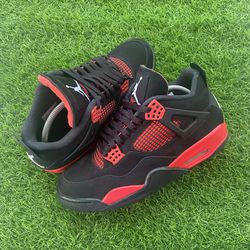 Air Jordan 4 “Red Thunder” Size 10.5 Lightly Worn Brings Box