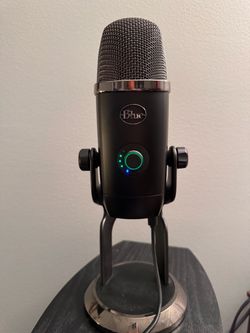 Blue Yeti X USB Microphone - Excellent Condition!