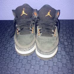 Jordan 3 Black & Orange 