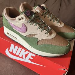 Nike Air Max 1 Treeline Skunks