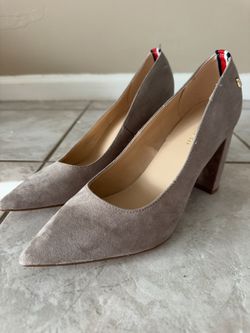 Tommy Hilfiger Abilene Pump Size 8.5