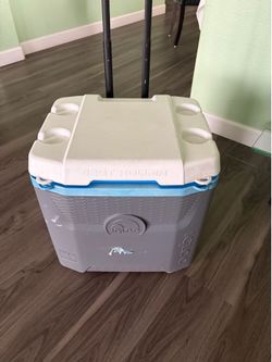 Igloo 52 Qt Roller Cooler with Wheels & Handle