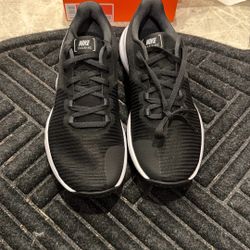 Men's Nike Flex Control TR4 Athletic Shoe, Black/White Size 8