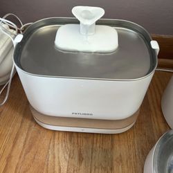 PETLIBRO Wi-Fi App Controlled Cat Water Fountain + Extra Filters