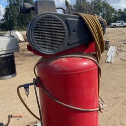 Air Compressor 