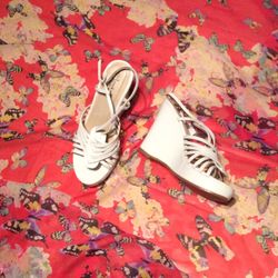 New White Wedge shoes Sandel - 7.5