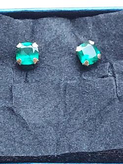 Clearance Earrings with Emeralds 10k Gold