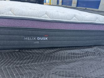 Helix  Luxe Dusk, King, Cover: Original Cover, Top Layer: Original Layer , Perfect Condition