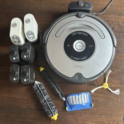 Roomba IRobot 600 Series - $40 OBO (Carmichael)