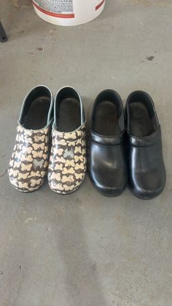 Nursing clogs