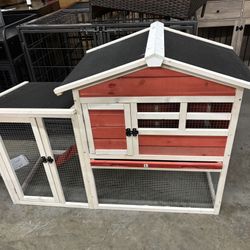 New wood chicken coop with tray