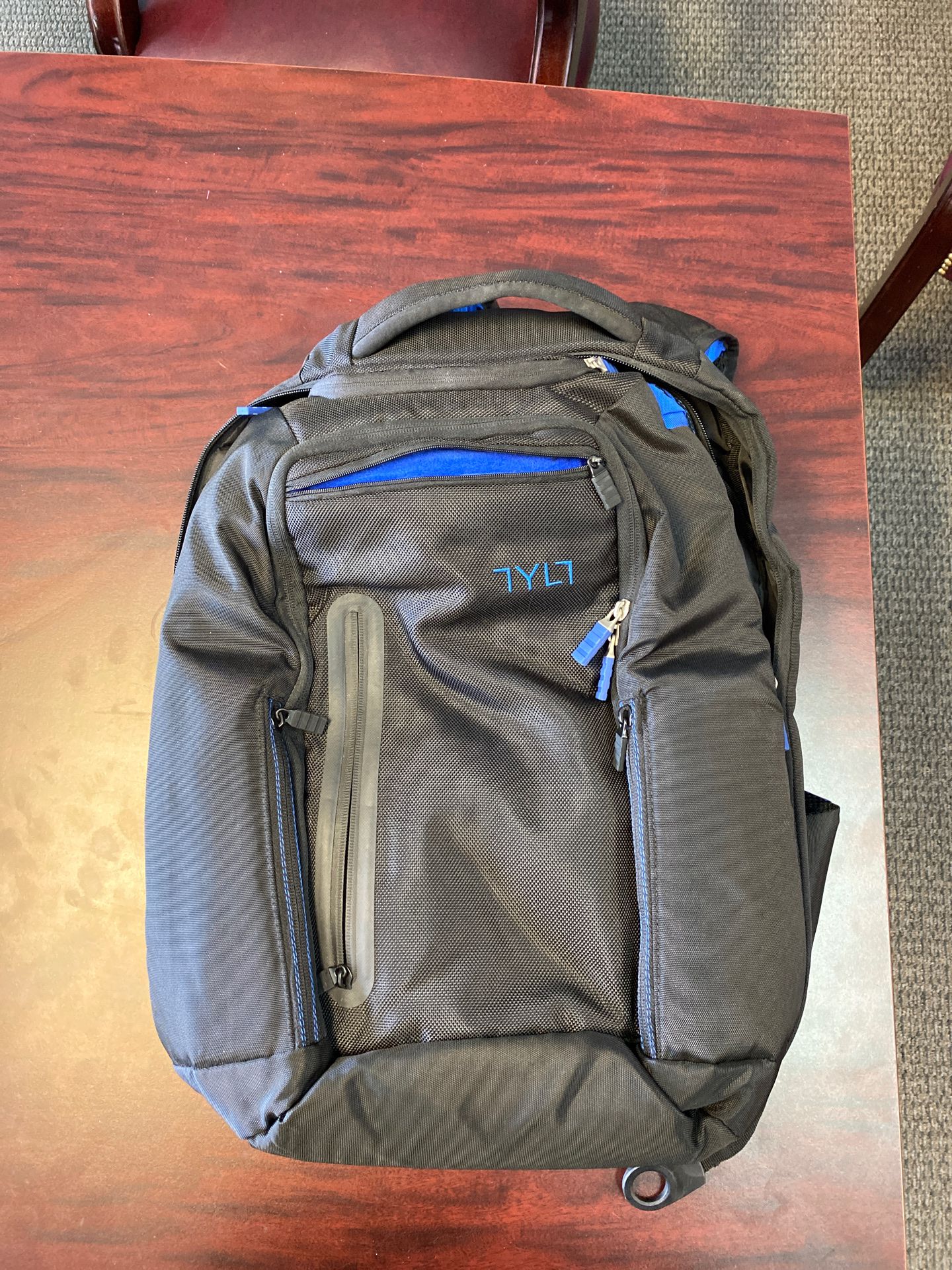 TYLT laptop backpack new!!!