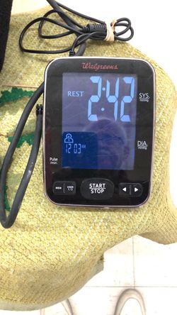 USSD GOOD WALGREENS BLOOD PRESSURE MONITOR WITH AC ADAPTER, BIG SCREEN TESTED