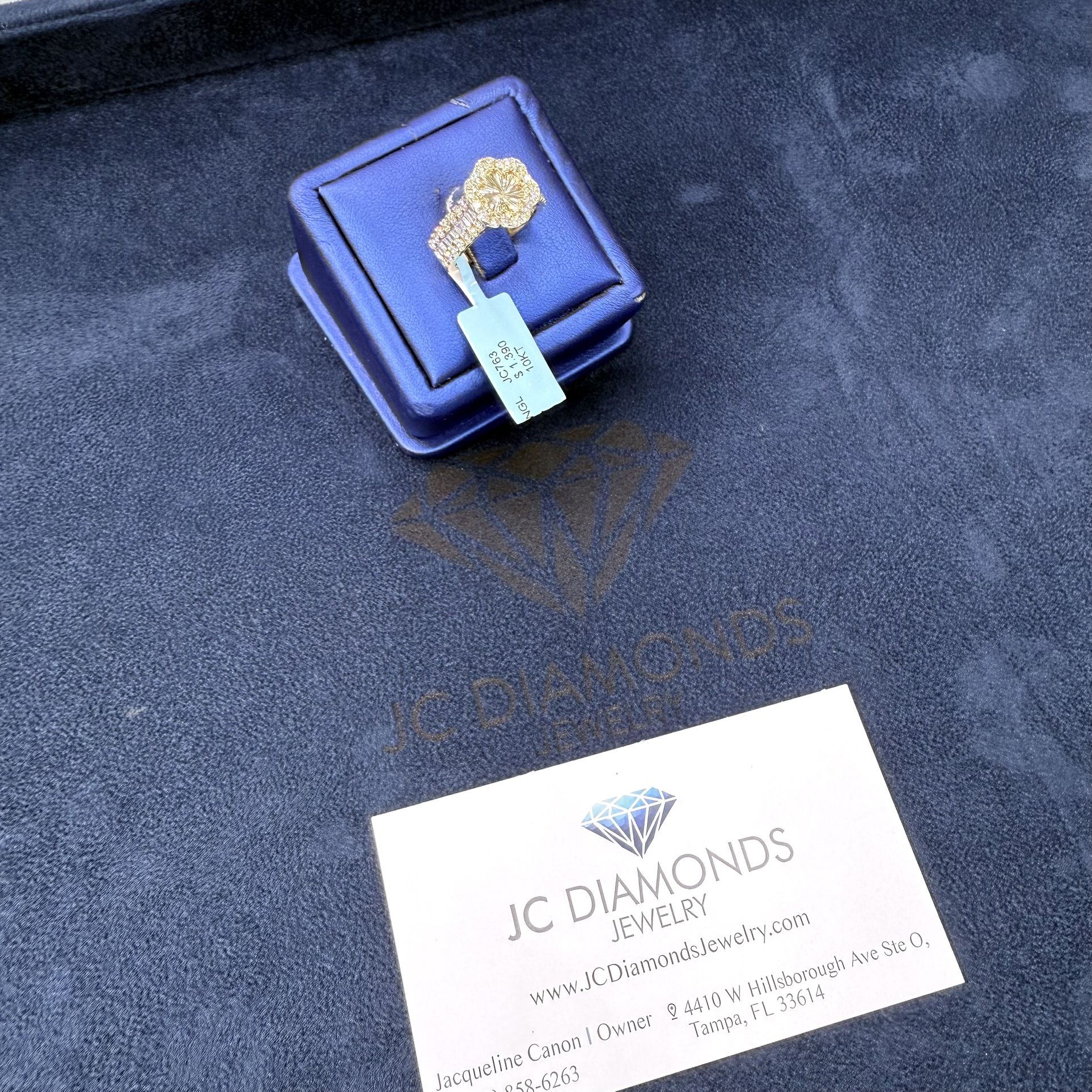 Ring Diamonds Trebol Shape
