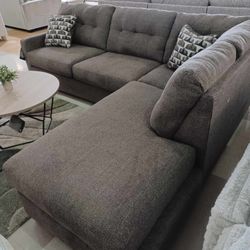 [OM] 🟪 Only $45 initial then take it home 🏡 Brand New  Mahoney 2 Piece Sectional With Chaise