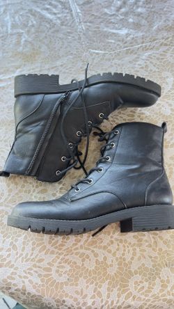 Women’s Combat Boots