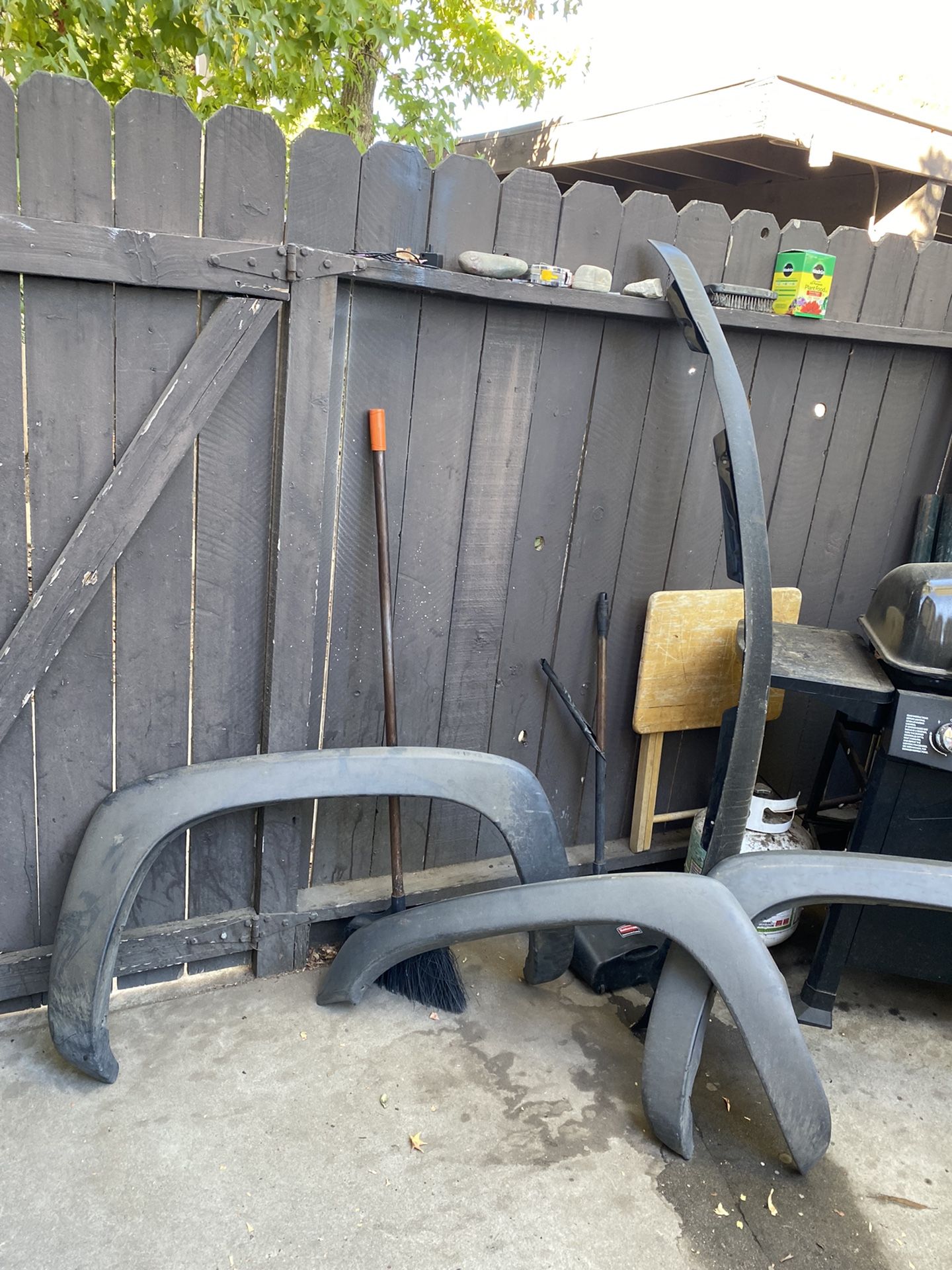 Chevy 2004-2006 Fender Flares